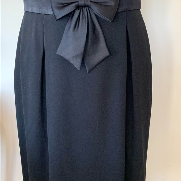 Gorgeous black and white BADGLEY MISCHKA short dress - Picture 4 of 7